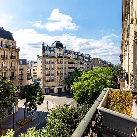 Guestready - Parisian Charm With A Balcony París