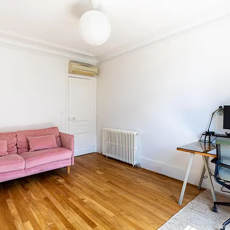 Guestready - Parisian Charm With A Balcony Apartamento
